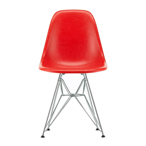 Cadeira Eames em Fibra de Vidro DSR / Base Cromada